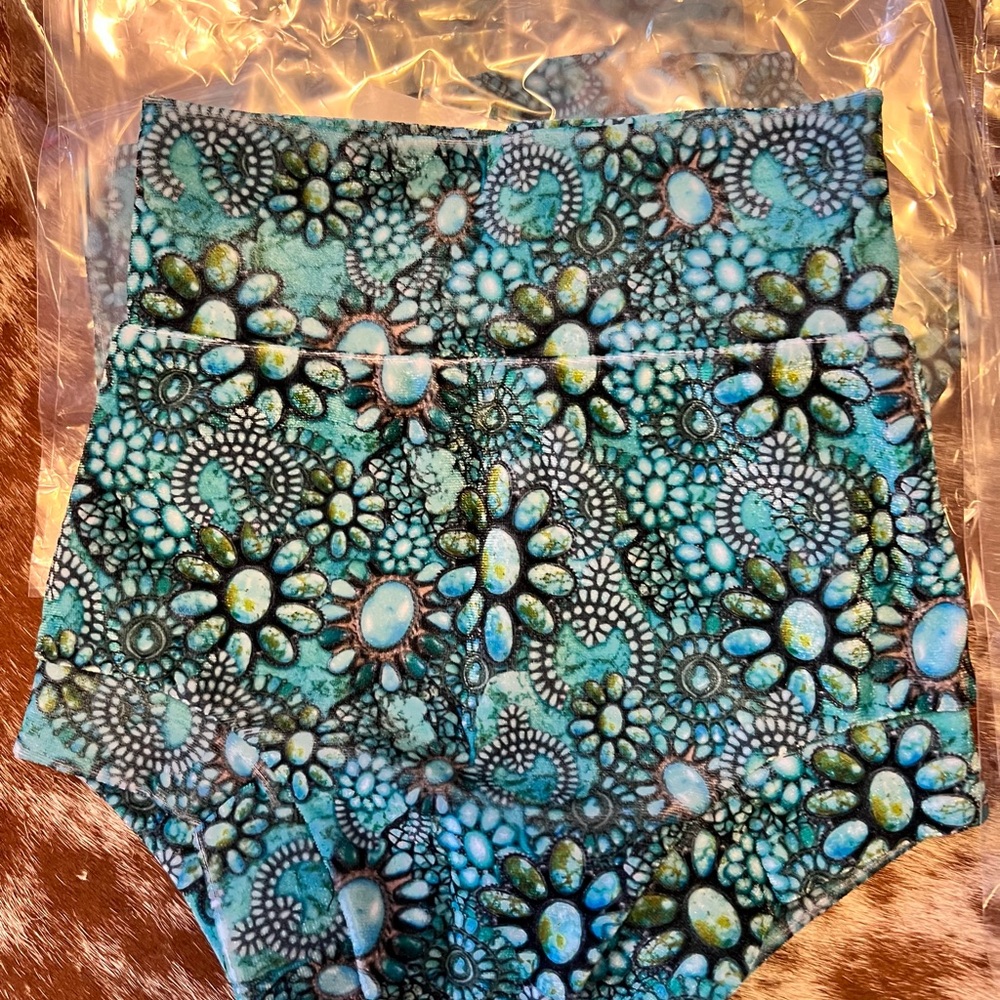 Cute velvet baby shorts